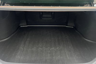 Toyota Camry 2.5 Hybrid Executive e-CVT