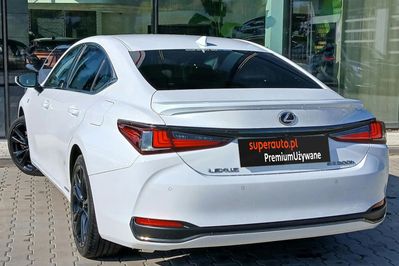 Lexus ES 300h F Sport Edition