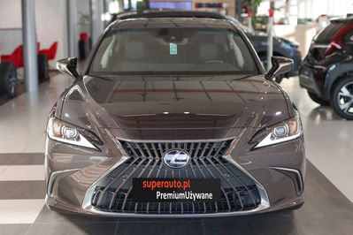 Lexus ES 300h Business Edition