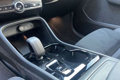 Volvo XC40 B3 Plus Dark aut