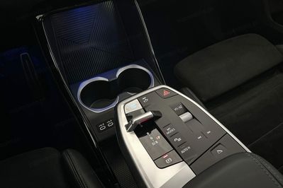 BMW iX2 eDrive20 M Sport