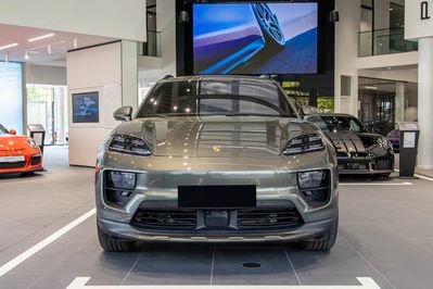 Porsche Macan 4