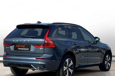 Volvo XC60 T6 Plug-In Hybrid AWD Plus Dark aut