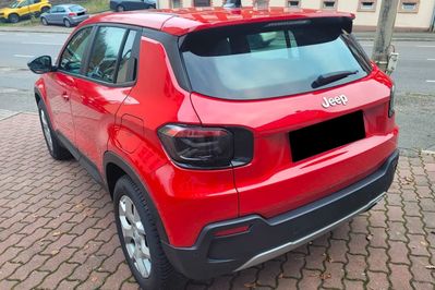 Jeep Avenger Altitude 1.2 e-Hybrid T3