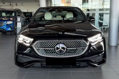 Mercedes E Klasa 200 4-Matic AMG