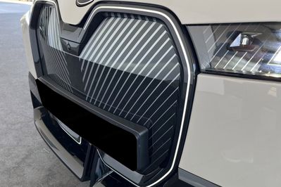 BMW iX xDrive45 M Sport