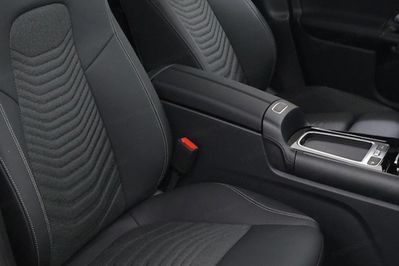 Mercedes GLB 200  Progressive