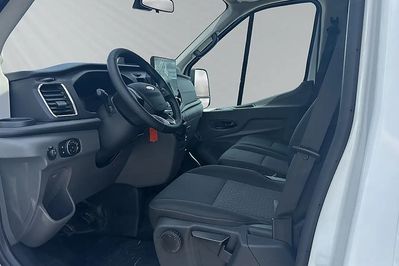 Ford Transit 460 M2 L4H3 RWD Trend Autobus