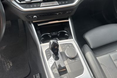 BMW Seria 3 318i