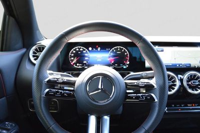 Mercedes GLA 200 AMG Line