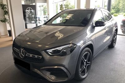 Mercedes GLA 220 4-Matic AMG Line