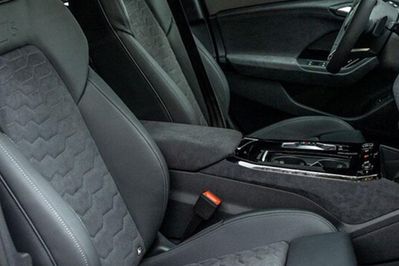 Audi A6 E-tron quattro Avant