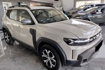 Dacia Duster Expression 1.6 Full Hybrid
