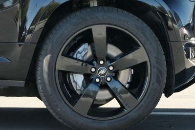 Land Rover Defender 110 D300 X-Dynamic HSE