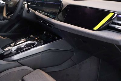 Audi A6 TDI quattro S line Avant