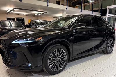 Lexus RX 450h+ Omotenashi 2.5 Hybrid Plug-in