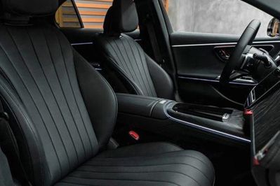 Mercedes E Klasa 220 d 4-Matic AMG