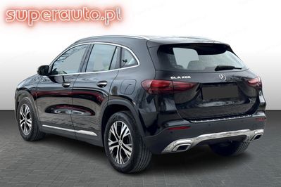 Mercedes GLA 200