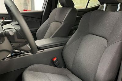 Toyota Camry Comfort 2.5 Hybrid Dynamic Force