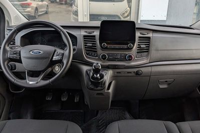 Ford Transit Custom Kombi L2H1