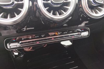 Mercedes Klasa A A 200 AMG Line 7G-DCT