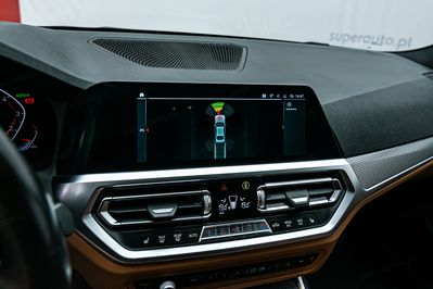 BMW Seria 3 330i M Sport sport-aut