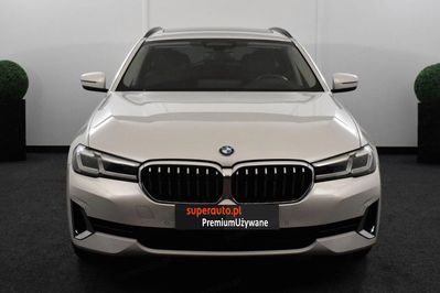 BMW Seria 5 520d xDrive Luxury Line aut