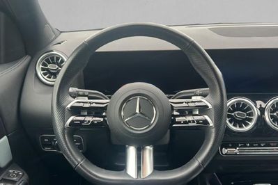 Mercedes GLA 250 e AMG Line