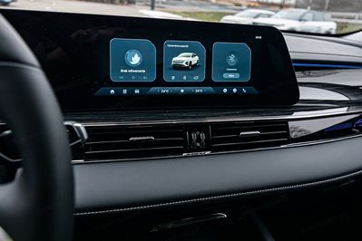 Omoda 5 1.5 T-GDI Hybrid Premium DHT