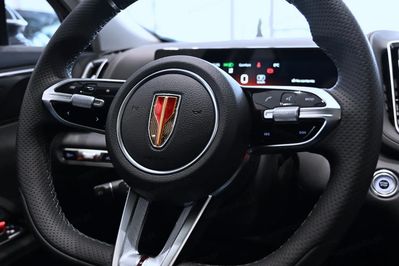 Hongqi HS3 1.5T Fwd