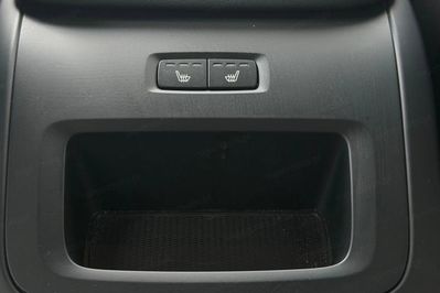 Volvo XC60 B5 B AWD Plus Dark