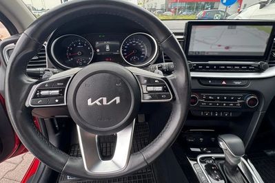 Kia Ceed 1.5 t-Gdi Tribute Dct