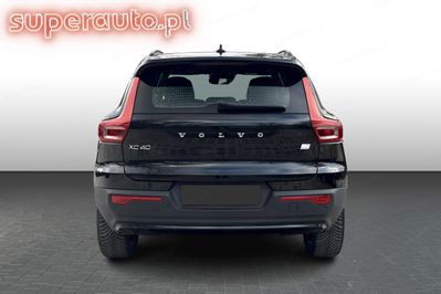 Volvo XC40 T5 Plug-In Hybrid Plus Dark
