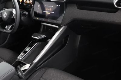 MG ZS 1.5 HEV+ Excite aut