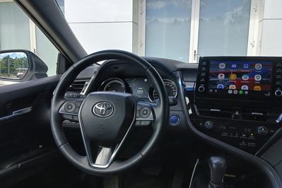 Toyota Camry Hybrid Executive CVT