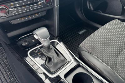 Kia Ceed 1.5 t-Gdi Tribute Dct