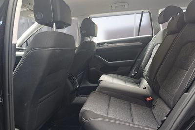 Volkswagen Passat 1.5 TSI Business DSG