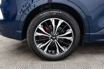 Ford Kuga 2.5 PHEV ST-Line X