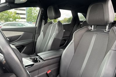 Peugeot 3008 GT 1.2 PureTech  S&S EAT8
