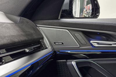 BMW iX2 eDrive20 M Sport