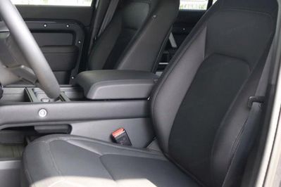 Land Rover Defender 130 5.0 P425 Outbound