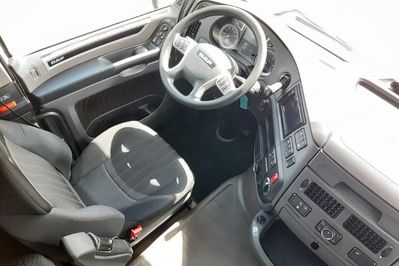 DAF XF 480 FT Low Deck