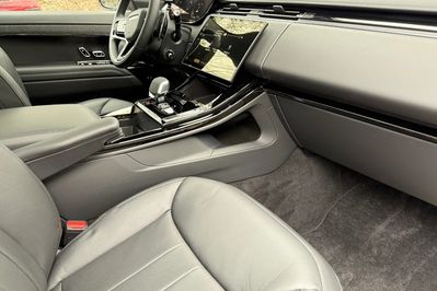Land Rover Range Rover Sport P460e Dynamic SE