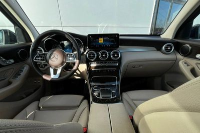 Mercedes GLC 300 e 4-Matic Business Edition