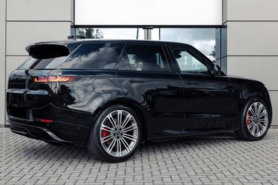 Land Rover Range Rover Sport D300  Dynamic SE