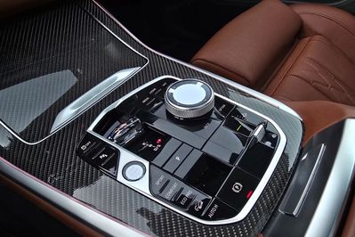 BMW X7 M60i xDrive mHEV sport-aut