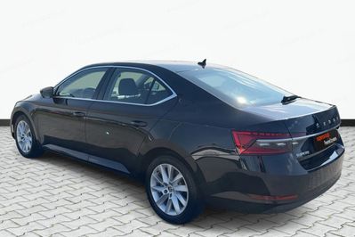 Skoda Superb 2.0 TSI Ambition DSG
