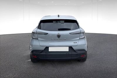 Renault Captur Techno 1.6 E-Tech Hybrid AT