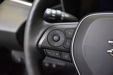 Suzuki Swace Premium Plus