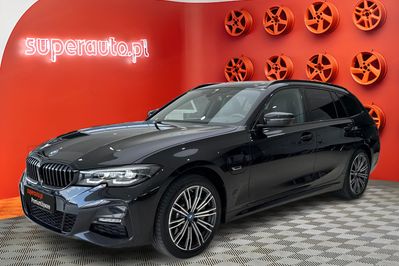 BMW Seria 3 330e xDrive M Sport sport-aut
